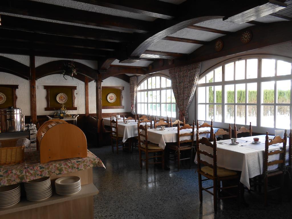 Hotel Marbella Roses Exterior photo